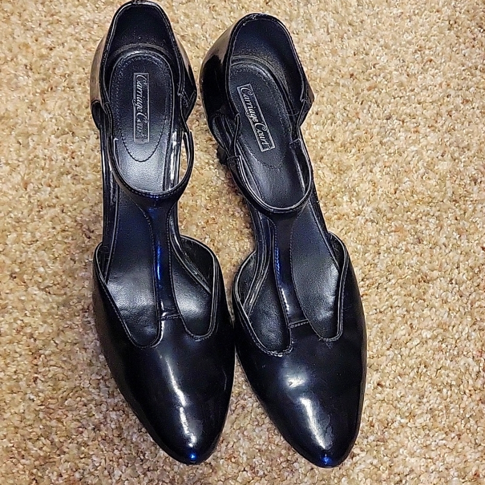 Size 9 womens black dress shoes